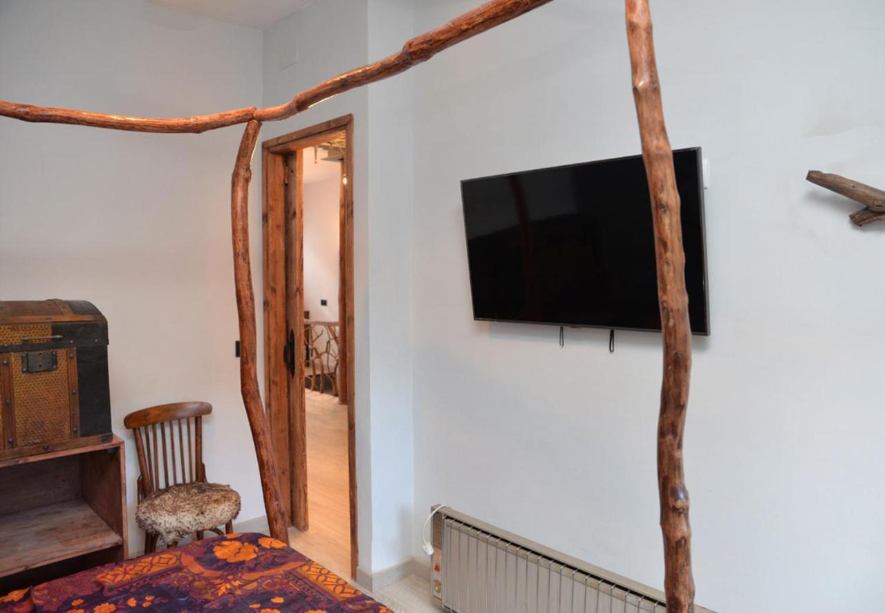 Appartement Triplex Rustico-Moderno Hasta 18 Plazas - Pobla De Lillet à La Pobla de Lillet Extérieur photo